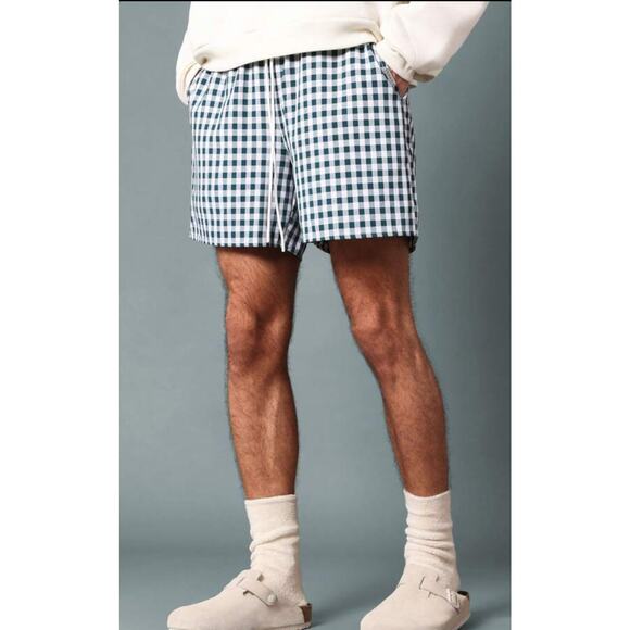 ONIA Charles trunks 7" L